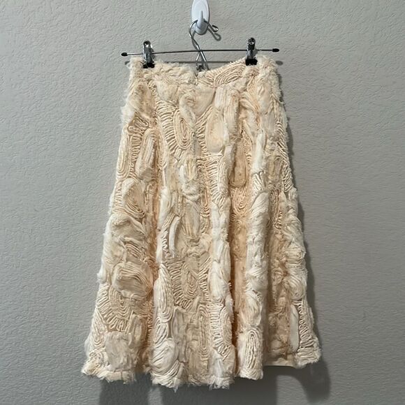 HD IN PARIS (Anthro) Floral Applique Full Midi A-Line Skirt, Ivory, Size 0 - Picture 5 of 10